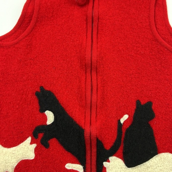 Vintage Red TanJay Full Zipper with black & white appliques pompom tassle - Picture 7 of 11